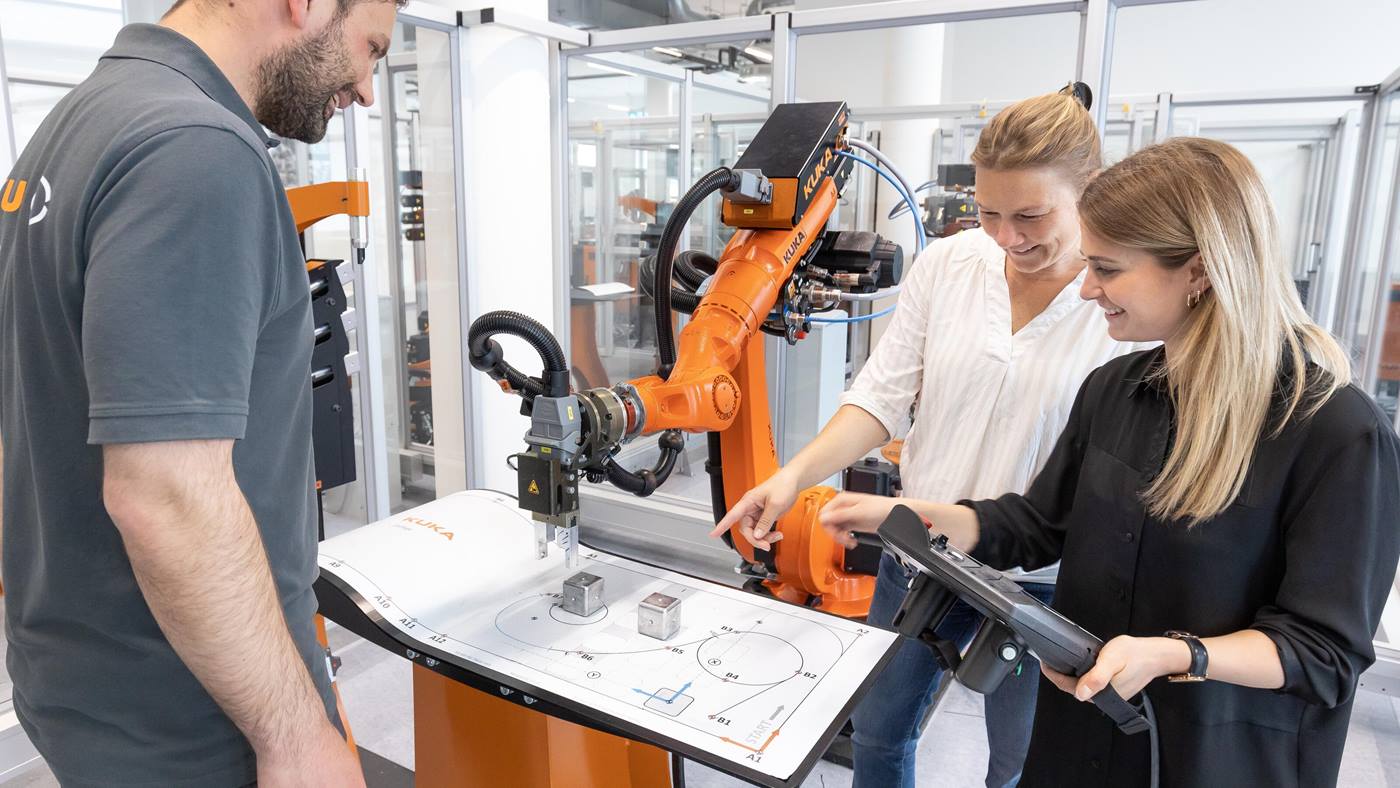 Service Tech Day KUKA: Customer Service tra innovazione e competenze per la robotica industriale